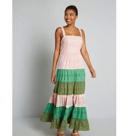 Hutch / ModCloth Blocked in Eyelet Tiered Maxi Dress Size 4 NWT - Picture 1 of 7